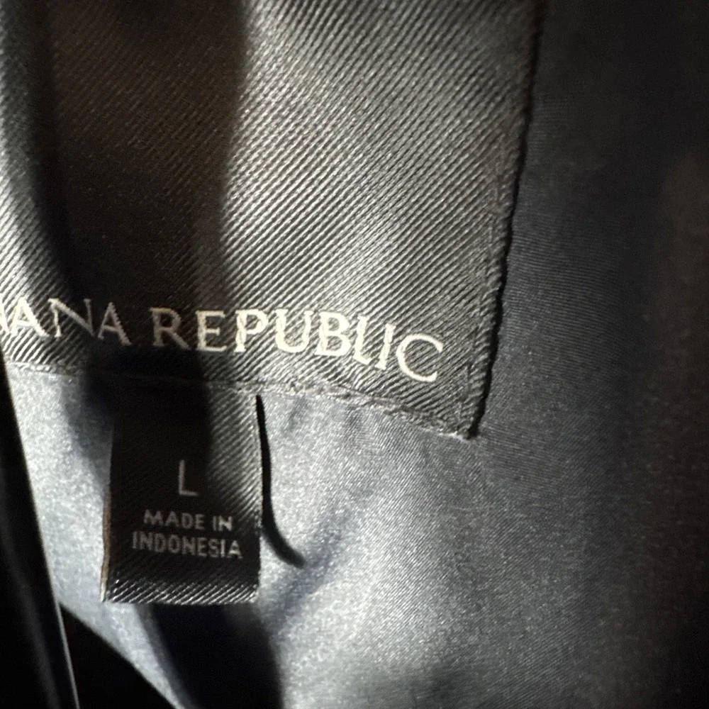 Banana Republic Blue Performance DOWN Puffer Coat L Backpack Strap